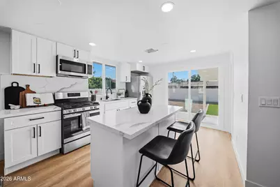 934 S Pioneer Street, Mesa, AZ 85204 - Photo 9