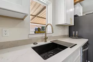 2534 N Richland St, Phoenix, AZ 85006 - Photo 15