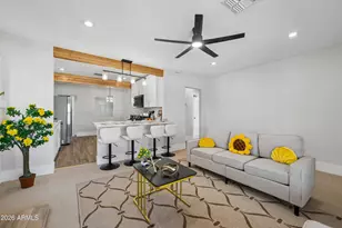 2534 N Richland St, Phoenix, AZ 85006 - Photo 9