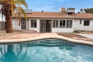 10501 W Loma Ln, Peoria, AZ 85345 - Photo 5