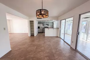 10501 W Loma Ln, Peoria, AZ 85345 - Photo 9