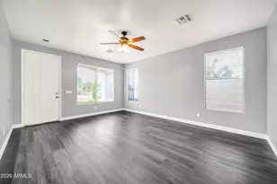 12698 W Flower St, Avondale, AZ 85392 - Photo 9