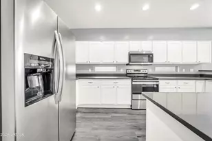 12698 W Flower St, Avondale, AZ 85392 - Photo 11
