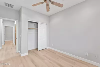 10361 W Foothill Drive, Peoria, AZ 85383 - Photo 17