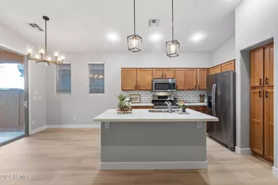 10361 W Foothill Drive, Peoria, AZ 85383 - Photo 35