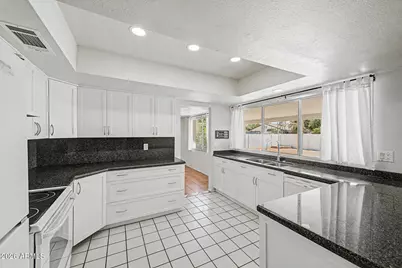 1703 E Watson Drive, Tempe, AZ 85283 - Photo 13