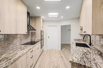 10138 W Loma Blanca Drive, Sun City, AZ 85351 - Photo 13