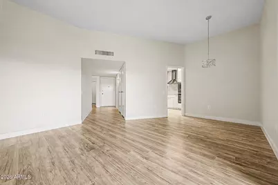 10138 W Loma Blanca Drive, Sun City, AZ 85351 - Photo 11