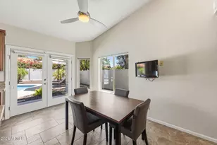 9886 E Cinnabar Ave, Scottsdale, AZ 85258 - Photo 15