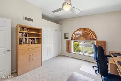 9886 E Cinnabar Avenue, Scottsdale, AZ 85258 - Photo 33