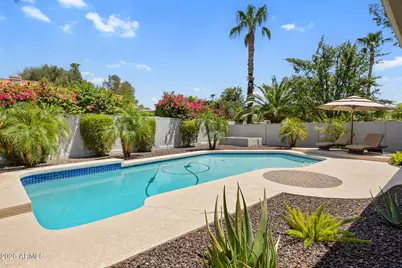 9886 E Cinnabar Avenue, Scottsdale, AZ 85258 - Photo 41