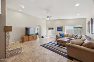 9886 E Cinnabar Ave, Scottsdale, AZ 85258 - Photo 11