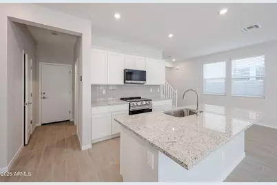 17356 W Villa Hermosa Lane, Surprise, AZ 85387 - Photo 5