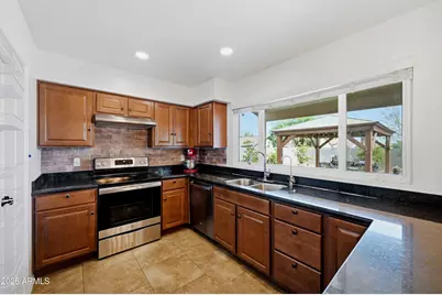 4108 E Sunland Avenue, Phoenix, AZ 85040 - Photo 9