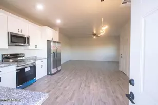670 W Wyoming St, Tucson, AZ 85706 - Photo 5