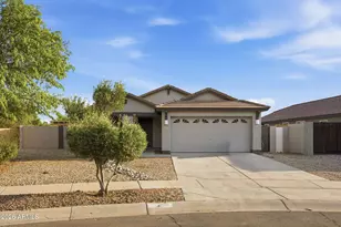3473 E Crescent Way, Gilbert, AZ 85298 - Photo 1