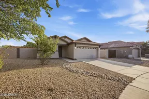 3473 E Crescent Way, Gilbert, AZ 85298 - Photo 3