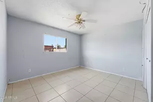 7714 W Mitchell Dr, Phoenix, AZ 85033 - Photo 9