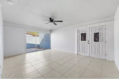 7714 W Mitchell Drive, Phoenix, AZ 85033 - Photo 3