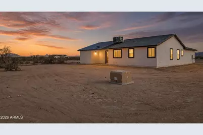 38545 W Montebello Avenue, Tonopah, AZ 85354 - Photo 7