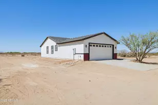 38545 W Montebello Ave, Tonopah, AZ 85354 - Photo 3