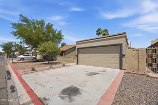 10029 N 66th Ln, Glendale, AZ 85302 - Photo 3