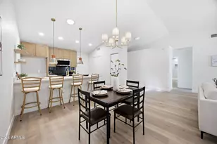 10029 N 66th Ln, Glendale, AZ 85302 - Photo 9