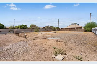 1934 S 111th Avenue #29, Avondale, AZ 85323 - Photo 13