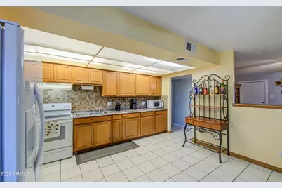3810 N 78th Drive, Phoenix, AZ 85033 - Photo 13