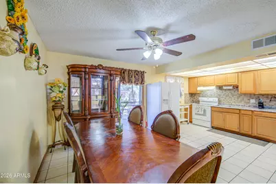 3810 N 78th Drive, Phoenix, AZ 85033 - Photo 11