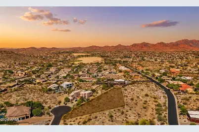 11099 Quinn Drive #62, Goodyear, AZ 85338 - Photo 3