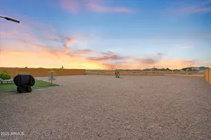 898 E Diamond Dr, Casa Grande, AZ 85122 - Photo 31