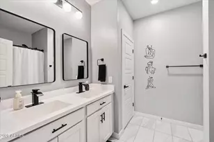 898 E Diamond Dr, Casa Grande, AZ 85122 - Photo 19