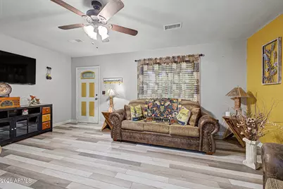 5402 W Northview Avenue, Glendale, AZ 85301 - Photo 5