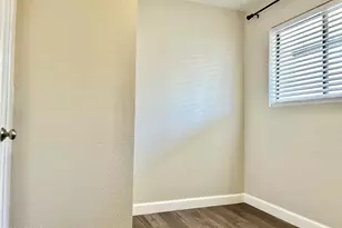 281 S California St, Chandler, AZ 85225 - Photo 21