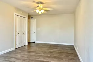 281 S California St, Chandler, AZ 85225 - Photo 23