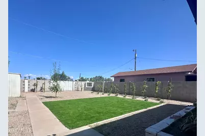 281 S California Street, Chandler, AZ 85225 - Photo 27