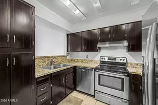 924 S Hacienda Dr, Tempe, AZ 85281 - Photo 17