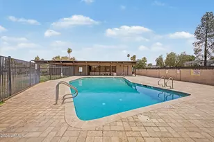 924 S Hacienda Dr, Tempe, AZ 85281 - Photo 35