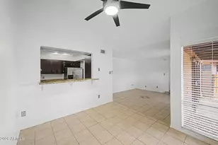 924 S Hacienda Dr, Tempe, AZ 85281 - Photo 15