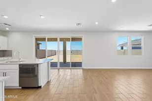 17967 W Creedance Blvd, Surprise, AZ 85387 - Photo 11