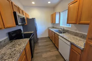 2016 S Hammond Dr, Tempe, AZ 85282 - Photo 3