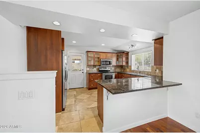 6108 N 11th Avenue, Phoenix, AZ 85013 - Photo 9