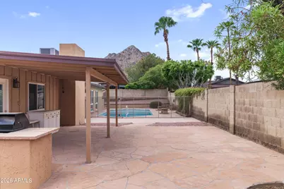 2338 E Yucca Street, Phoenix, AZ 85028 - Photo 45