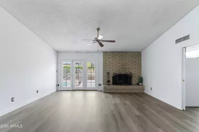 2338 E Yucca Street, Phoenix, AZ 85028 - Photo 9