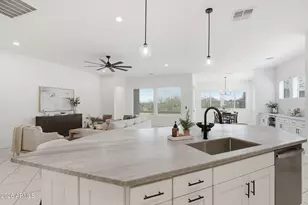 21255 W Minnezona Ave, Buckeye, AZ 85396 - Photo 19