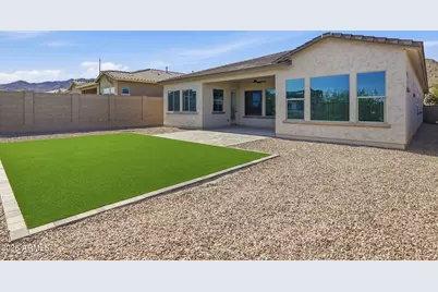 21255 W Minnezona Avenue, Buckeye, AZ 85396 - Photo 5