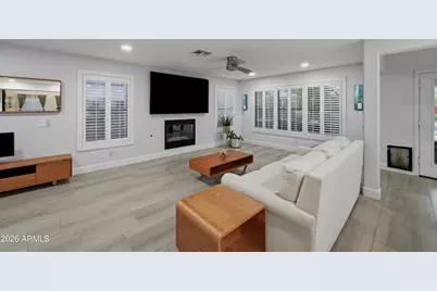 4626 E Adobe Drive, Phoenix, AZ 85050 - Photo 5