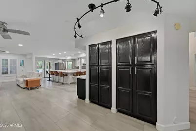 4626 E Adobe Drive, Phoenix, AZ 85050 - Photo 15