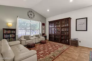 4225 E Cathedral Rock Dr, Phoenix, AZ 85044 - Photo 9